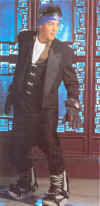 zac_en_snow.jpg (155698 bytes)